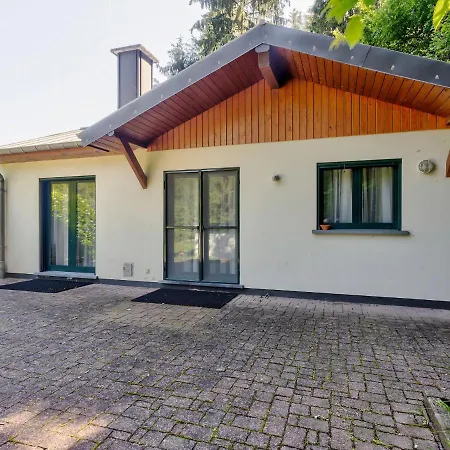Cozy Holiday In Welscheid With Forest View Feriehus Bourscheid