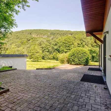 Cozy Holiday In Welscheid With Forest View Hébergement de vacances *